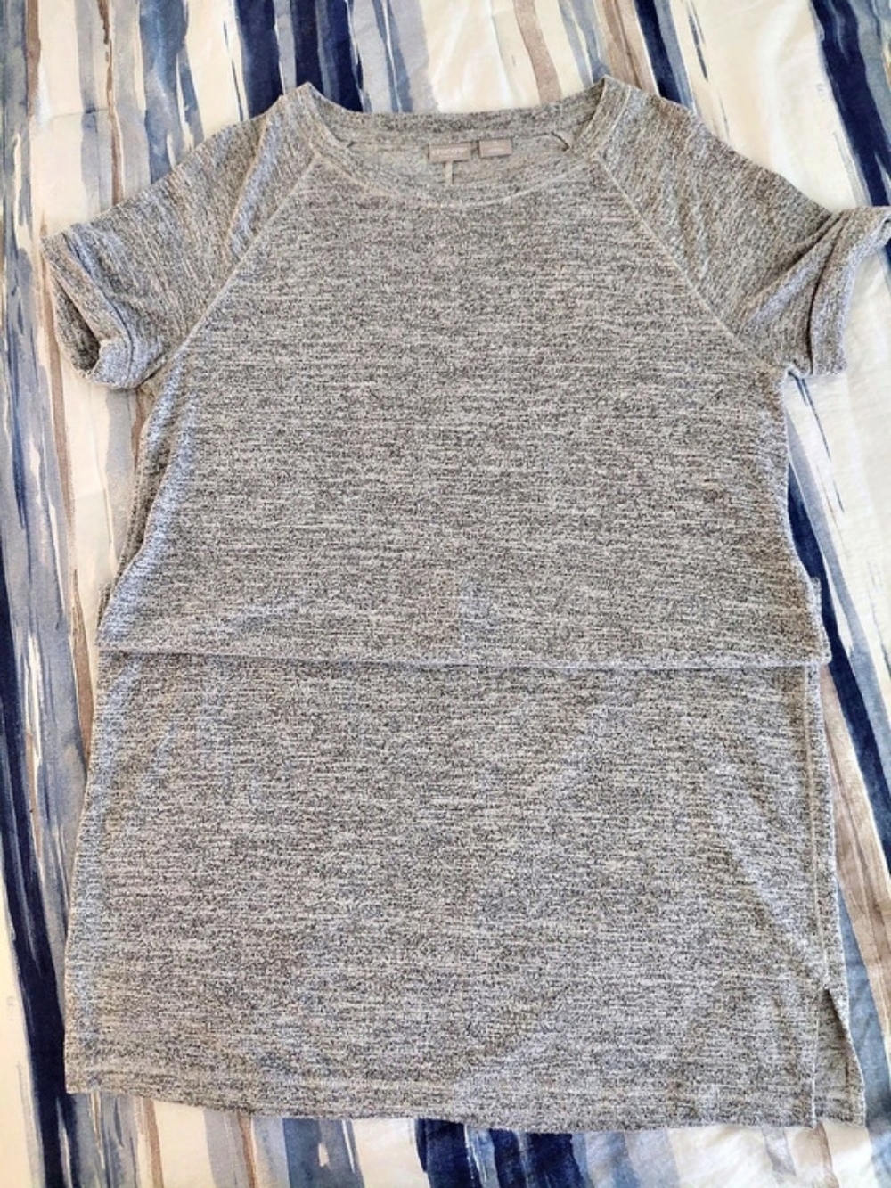 Chico's Gray Short Sleeve Tunic Size 0